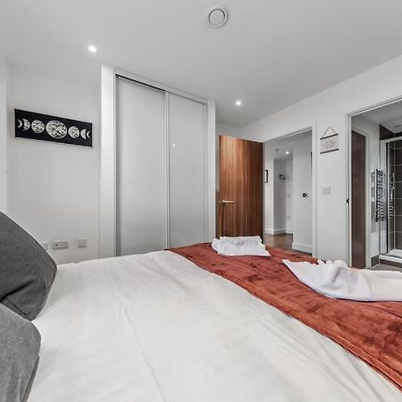 Amazing Britania 1 Bedroom Flat In London Bp40 Экстерьер фото